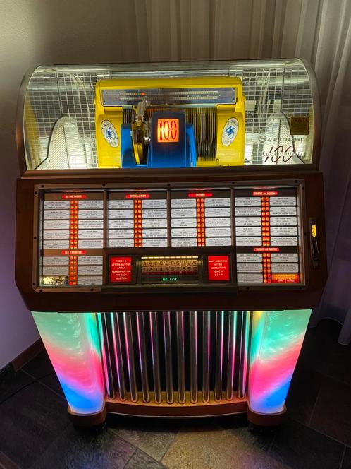 Seeburg M 100 C, Verzamelen, Automaten | Jukeboxen, Zo goed als nieuw, Seeburg, 1950 tot 1960, Ophalen