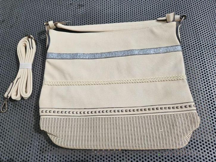 Nieuwe Valentina schoudertas, Sieraden, Tassen en Uiterlijk, Tassen | Schoudertassen, Nieuw, Overige merken, Beige, Ophalen of Verzenden