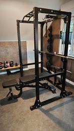 Complete Powercage Homegym met lat pulley, gewichten en acc., Sport en Fitness, Fitnessapparatuur, Ophalen, Benen, Krachtstation