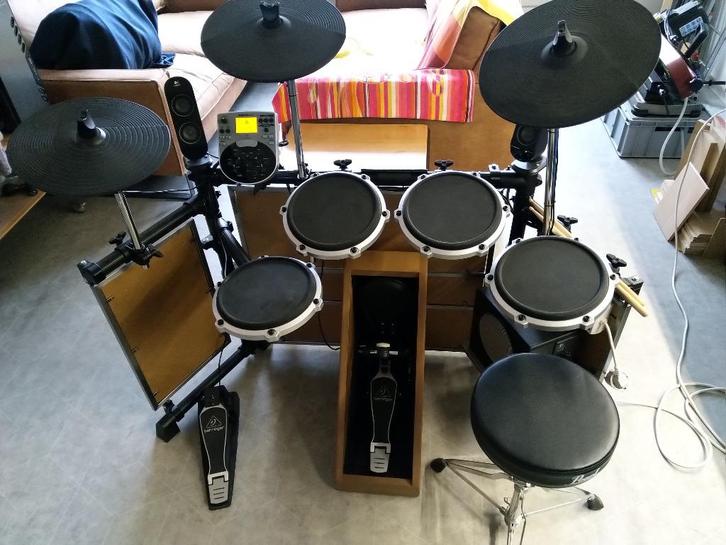 Behringer XD80USB HDS240USB elektronische drumkit, Muziek en Instrumenten, Drumstellen en Slagwerk, Zo goed als nieuw, Overige merken