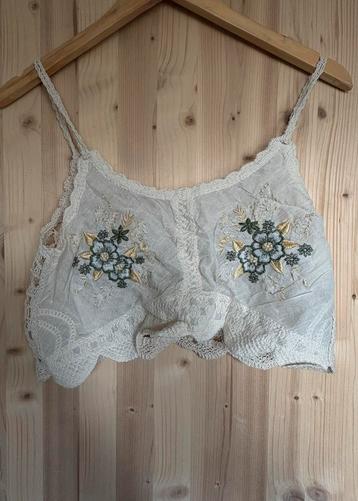 Crop top vrouwen beschikbaar voor biedingen
