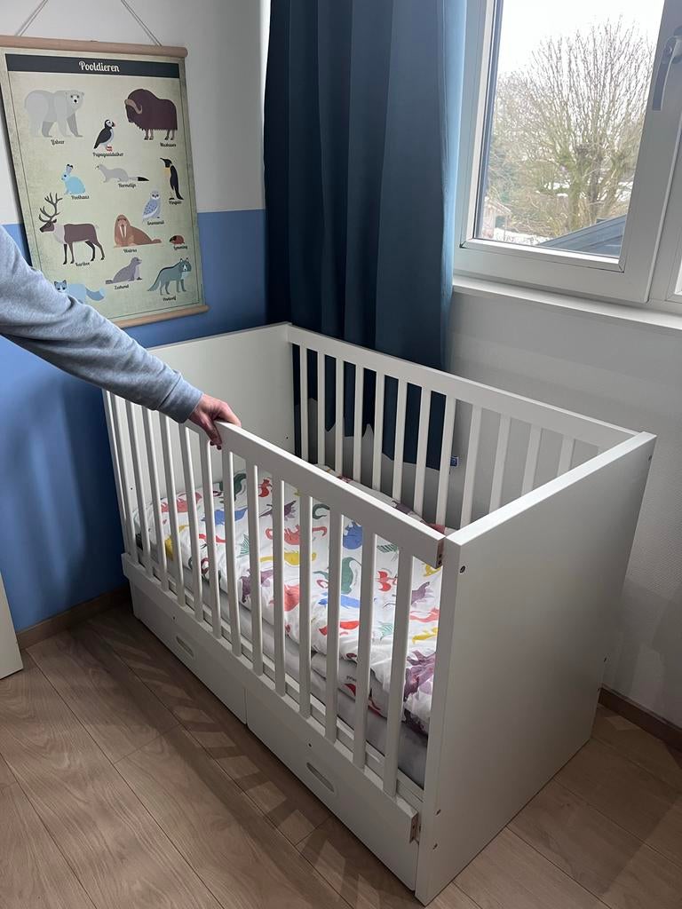 IKEA Stuva babybed/kinderbed verstelbaar, Kinderen en Baby's, Babywiegjes en Ledikanten, Ophalen, Gebruikt, Ledikant