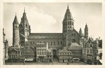 (381-315-011) Mainz Dom beschikbaar voor biedingen