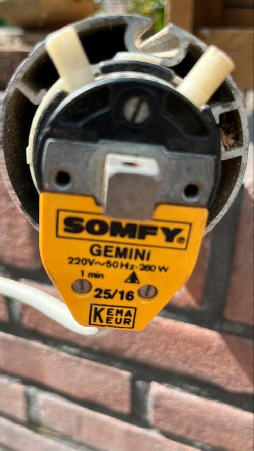 Buismotor rolluikmotor zonneschermmotor, Doe-het-zelf en Verbouw, Elektra en Kabels, Zo goed als nieuw, Ophalen of Verzenden