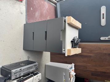 TWEE IKEA OPBERG KASTJES GRATIS beschikbaar voor biedingen