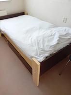 Eenpersoonsbed met nieuw pullman matras 1.90x90cm., Huis en Inrichting, 90 cm, Eenpersoons, Ophalen of Verzenden, Zo goed als nieuw