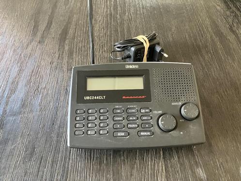 Scanner Uniden Bearcat UBC244CLT kerktelefoon startklaar, Telecommunicatie, Scanners, Zo goed als nieuw, 30 tot 200 kanalen, Ophalen of Verzenden