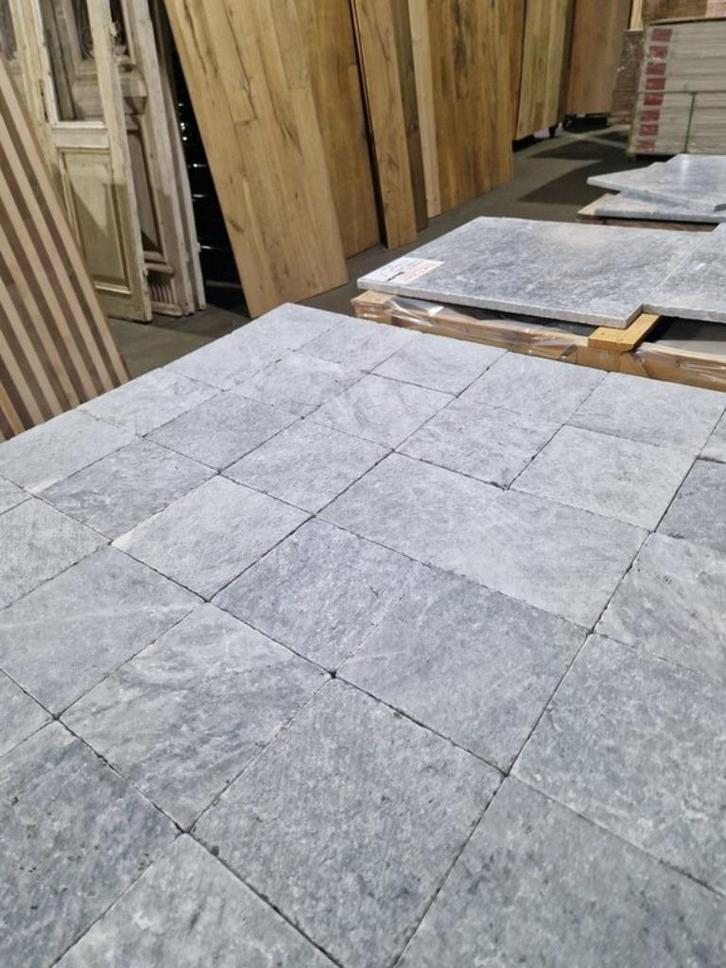 HARDSTEEN TEGELS ANTIEK VEROUDERD 15X15CM, Huis en Inrichting, Stoffering | Vloerbedekking, Nieuw, Parket, 75 m² of meer, Ophalen of Verzenden