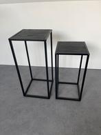 Zwarte plantentafeltjes - set van 2, Huis en Inrichting, Tafels | Bijzettafels, Ophalen, Minder dan 45 cm, Minder dan 55 cm, Metaal of Aluminium