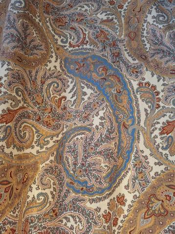Zware Paisley gordijnen 500 cm B x 345 cm H beschikbaar voor biedingen