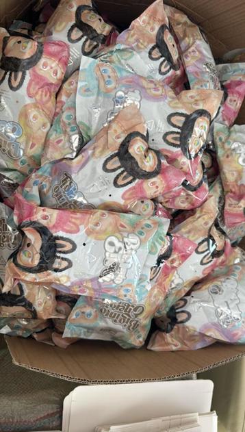 Labubu Grote en Kleine afname Groothandel (Wholesale) beschikbaar voor biedingen