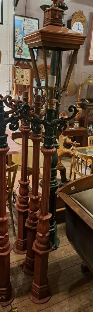 Gietijzeren lantaarnpaal met laddersteun & echte koperen kap, Tuin en Terras, Buitenverlichting, Gebruikt, Staande lamp, IJzer