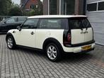 MINI Clubman 1.6 One AIRCO/NAVI/CRUISE/MF-STUUR € 4.450,00, Auto's, Clubman, 4 cilinders, 4 stoelen, Wit