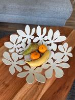 Fruitschaal. Wit Ikea bloemen, Ophalen of Verzenden, Zo goed als nieuw