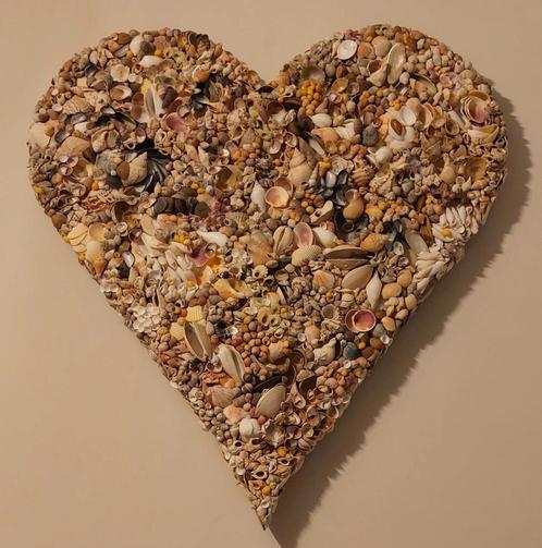 Handgemaakt hart van hout en schelpen, Huis en Inrichting, Woonaccessoires | Wanddecoraties, Ophalen