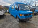 Mooie Mercedes-Benz 208 1991 personenbus. 0653164159, Auto's, Stof, Overige modellen, Blauw, Bedrijf