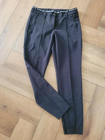 Super mooie zwarte broek van Cambio, maat 40 beschikbaar voor biedingen