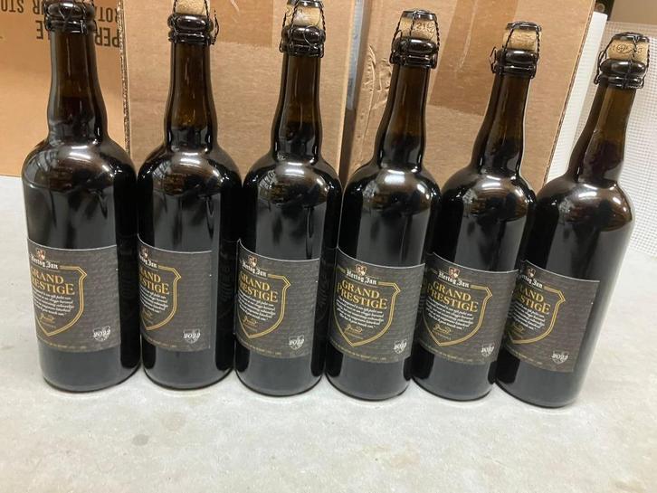 Hertog Jan Grand Prestige 2022 - 12 flessen x 75cl, Verzamelen, Biermerken, Zo goed als nieuw, Flesje(s), Hertog Jan, Ophalen of Verzenden