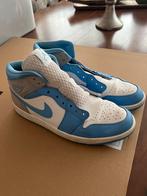 Air Jordan 1 Mid UNC, Ophalen of Verzenden, Gedragen, Blauw, Sneakers of Gympen