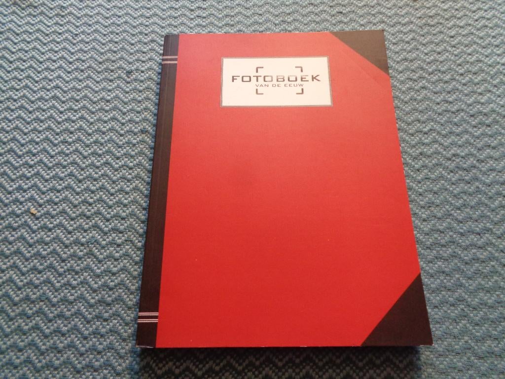 Fotoboek van de eeuw - Marie-Anne Simons/Jan Guus Waldorp, Ophalen of Verzenden, Nieuw