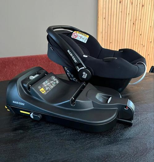 Maxi Cosi Cabriofix i-size + base, Kinderen en Baby's, Autostoeltjes, Zo goed als nieuw, Maxi-Cosi, 0 t/m 13 kg, Isofix, Ophalen
