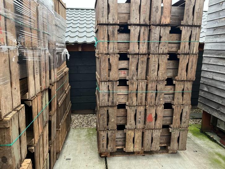 2-Lats kisten van de Nederlandse Christelijke Boerenbond., Huis en Inrichting, Woonaccessoires | Kisten, Ophalen of Verzenden