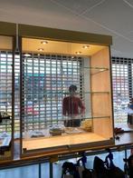 vitrine, Ophalen, 100 tot 150 cm, 100 tot 150 cm, 25 tot 50 cm