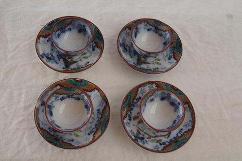Kopjes en bordjes Klein model ( Antiek, Antiek en Kunst, Antiek | Porselein, Ophalen of Verzenden