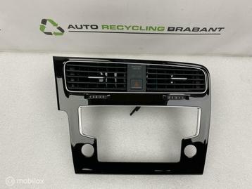 Radio Inbouwframe Volkswagen Golf 7  5G1819743 beschikbaar voor biedingen