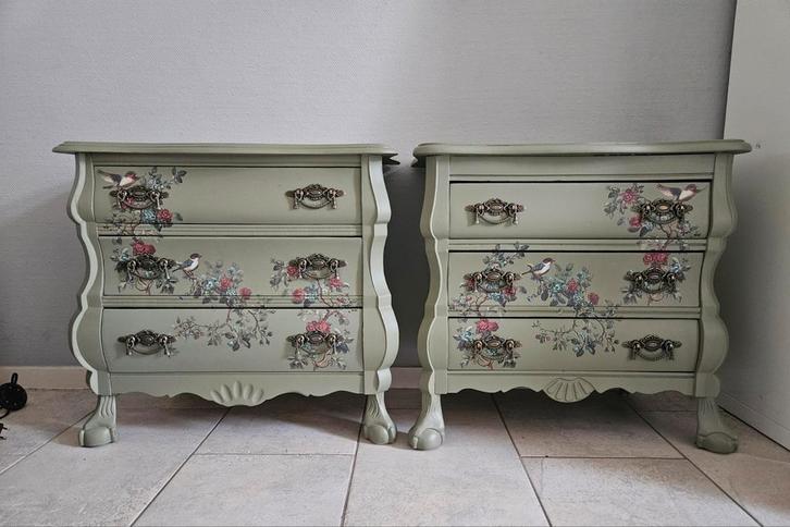 2 nachtkastjes, Huis en Inrichting, Slaapkamer | Nachtkastjes, Zo goed als nieuw, Minder dan 55 cm, Minder dan 45 cm, Ophalen