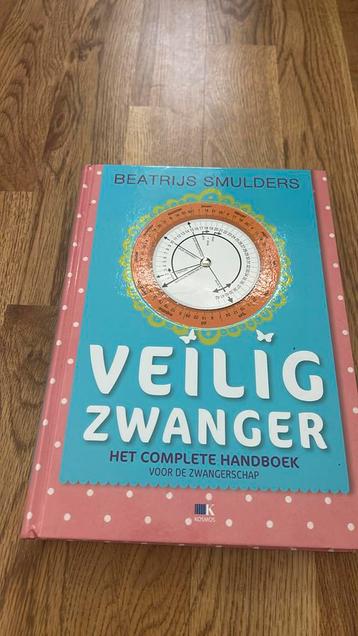 Beatrijs Smulders - Veilig zwanger beschikbaar voor biedingen