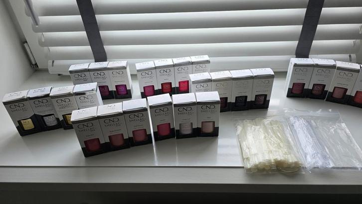 25x CND Shellac origineel  ZGAN, Sieraden, Tassen en Uiterlijk, Uiterlijk | Cosmetica en Make-up, Zo goed als nieuw, Handen en Nagels