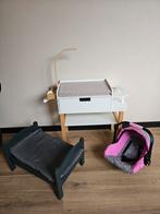 Poppenset: Bed, commode en maxicosi, Ophalen, Zo goed als nieuw, Ontdekken