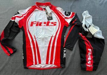 Agu bike gear jack Large & bib short medium   beschikbaar voor biedingen