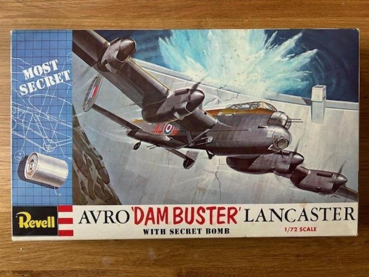 1:72 1/72 Revell Avro Lancaster ‘Dam Buster’ with secret bom, Hobby en Vrije tijd, Modelbouw | Vliegtuigen en Helikopters, Zo goed als nieuw