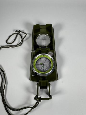 Militaire Kompas / Military Compass – Professionele Richting beschikbaar voor biedingen