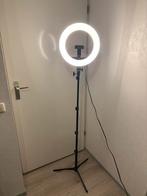 Tiktok / vlog lamp (in hoogte verstelbaar), Ophalen, Zo goed als nieuw