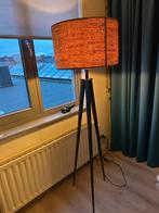 Vloerlamp, Huis en Inrichting, Ophalen, Overige materialen, Zo goed als nieuw, Modern