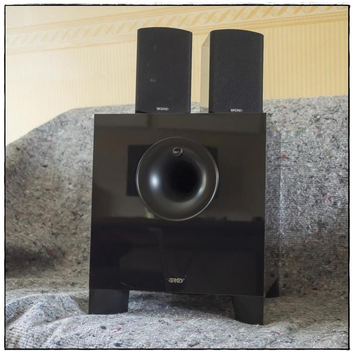 Energy Take Classic actieve subwoofer plus 2 satellieten, Audio, Tv en Foto, Luidsprekers, Gebruikt, Front, Rear of Stereo speakers