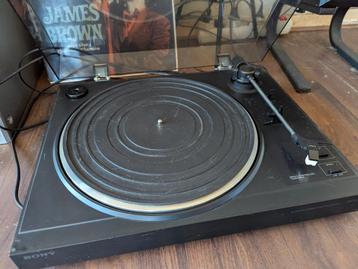 Sony platenspeler PS-LX100 beschikbaar voor biedingen