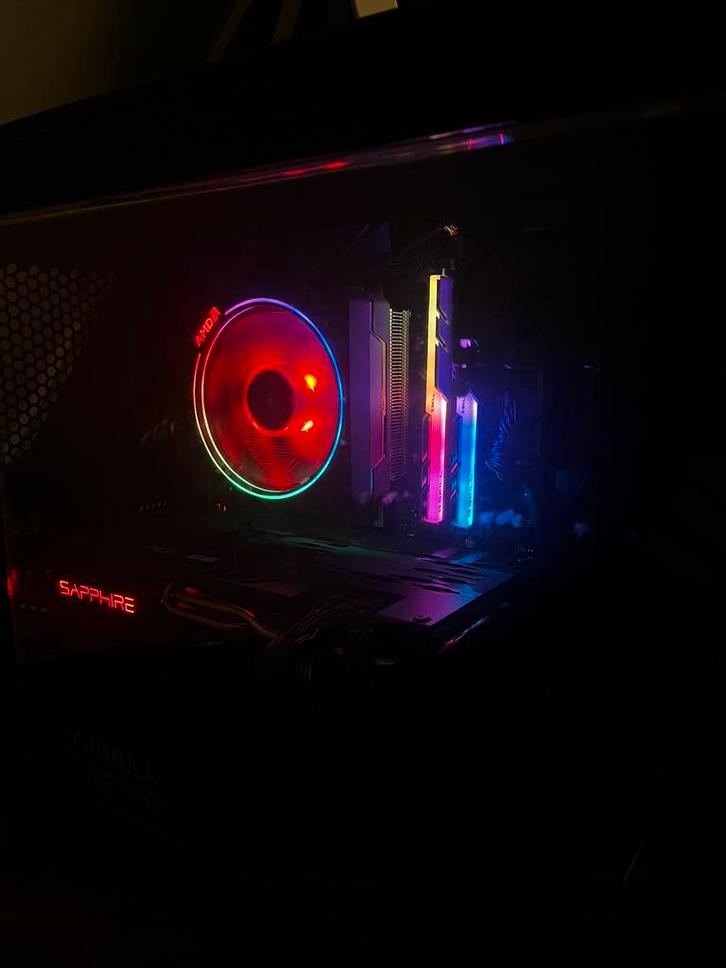 Game pc, Computers en Software, Desktop Pc's, Zo goed als nieuw, Ophalen