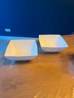 2x Kom 23x23 cm Yong Squito, Ophalen, Zo goed als nieuw, Kom(men), Overige stijlen