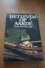 Leven op aarde , David Attenborough, Gelezen, Ophalen of Verzenden