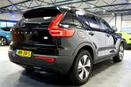 Volvo XC40 1.5 T4 Plug-in Hybrid 155kW/211pk DCT7 Plus Dark, Met garantie (alle), Zwart, Hybride Elektrisch/Benzine, 3 cilinders