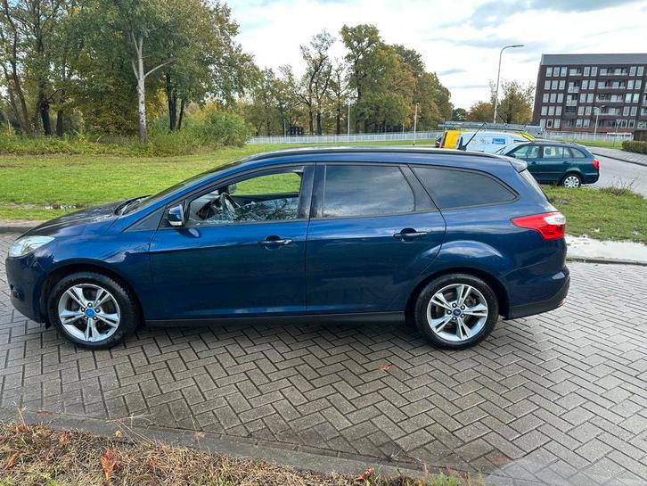 Ford Focus 1.0 Ecoboost 92KW Wagon 2013 Blauw, Auto's, Ford, Bedrijf, Focus, Airbags, Airconditioning, Alarm, Boordcomputer, Centrale vergrendeling