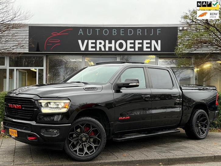 Dodge Ram 1500 5.7 V8 4x4 CREW CAB BIG HORN - HEMI - CARPLAY, Auto's, Dodge, Bedrijf, Te koop, RAM 1500, 360° camera, 4x4, ABS