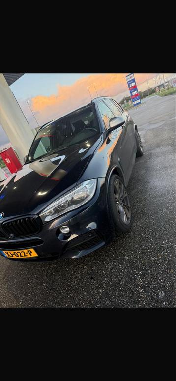 BMW X5   M50d Xdrive AUT 2014 Zwart beschikbaar voor biedingen