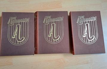 HET AUTOMOBIEL 1980-1983 gebonden beschikbaar voor biedingen