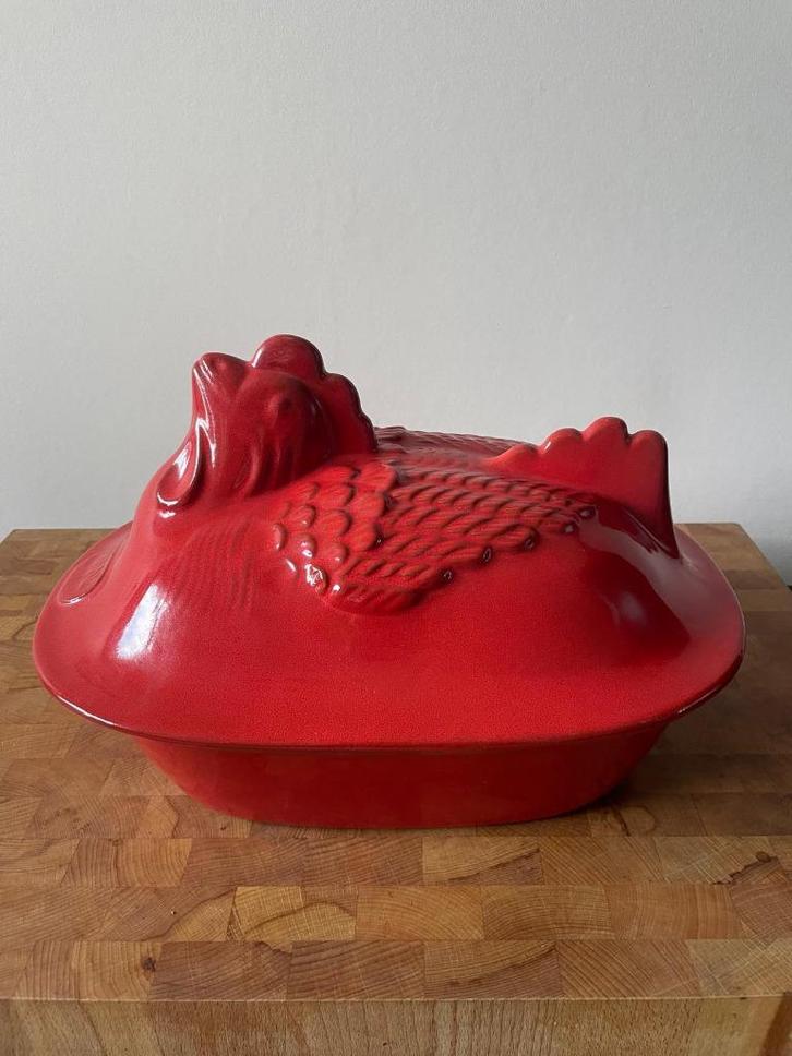 Piral terracotta ovenschaal in de vorm van een kip, Huis en Inrichting, Keuken | Keukenbenodigdheden, Zo goed als nieuw, Ophalen of Verzenden