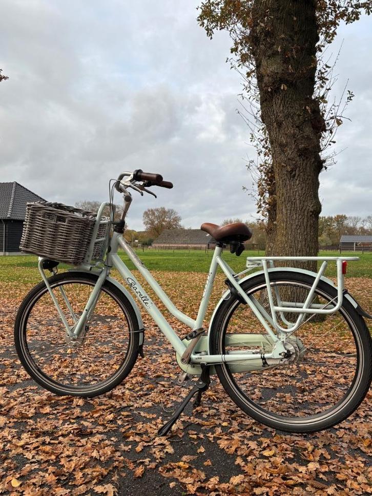 Nette Gazelle damesfiets met mand, Fietsen en Brommers, Fietsen | Dames | Damesfietsen, Gebruikt, Gazelle, Versnellingen, 53 tot 56 cm